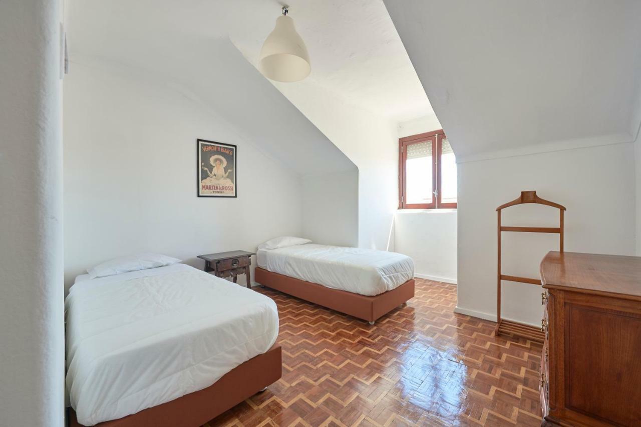 The Economic Appartement